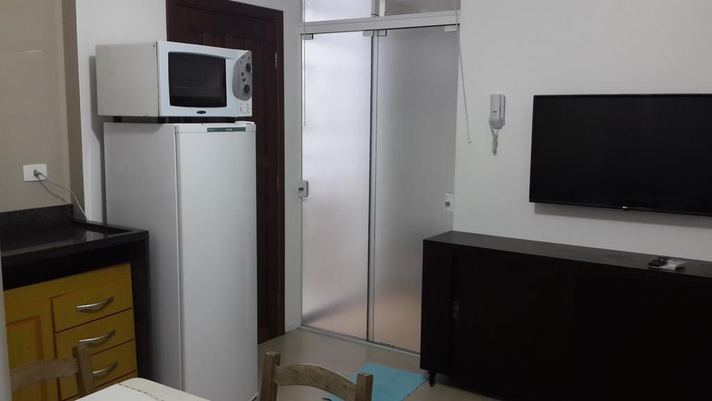 Quitinete Balneario Apartment บัลเนอาริโอ กังโบริว ภายนอก รูปภาพ