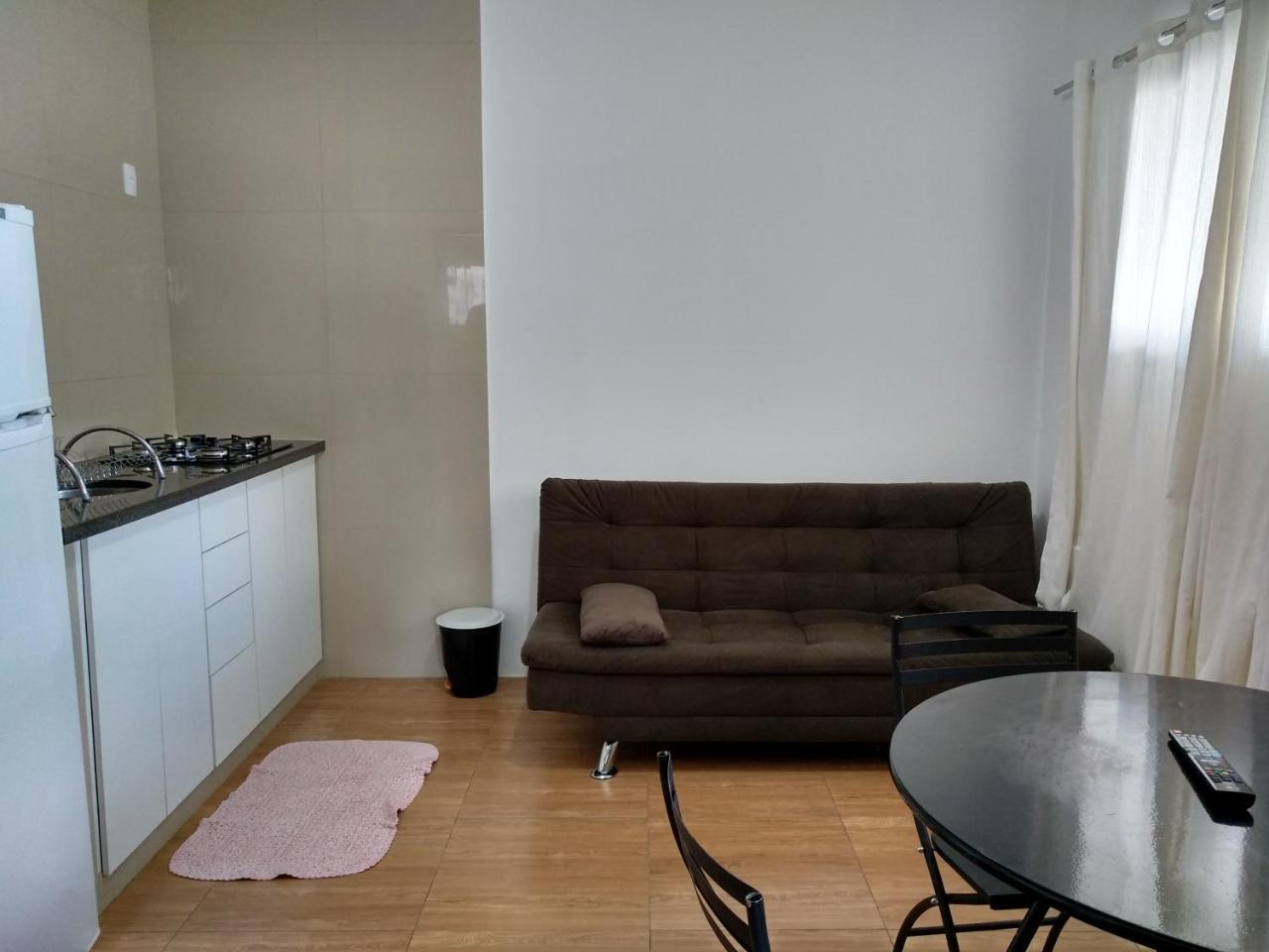 Quitinete Balneario Apartment บัลเนอาริโอ กังโบริว ภายนอก รูปภาพ